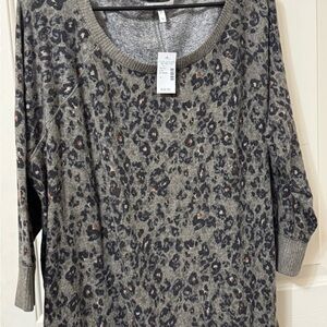 Maurices Gray Leopard Print lightweight Sweater